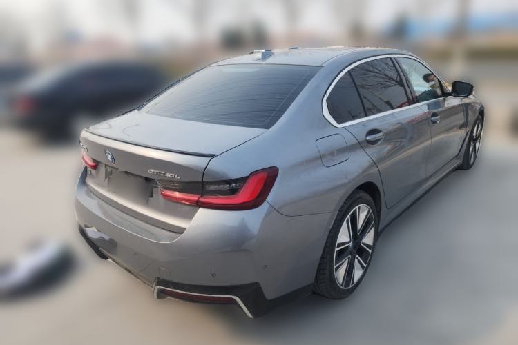 Used BMW i3 2023 eDrive 40 L Midnight Sports Package
