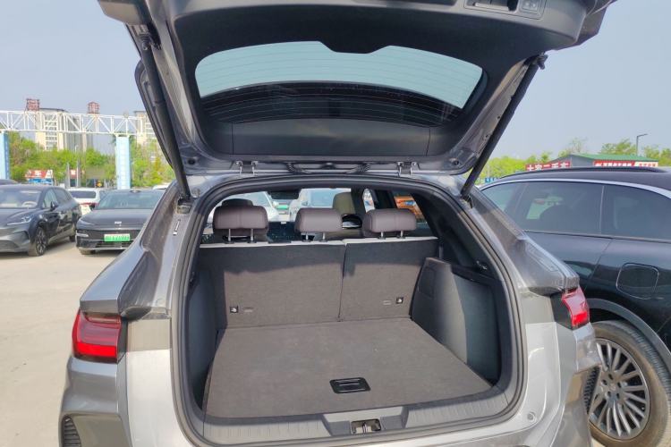 Used BYD Song PLUS New Energy 2025 DM-i Intelligent Driving 112KM Prestige Model Trunk