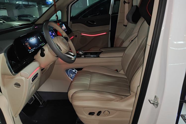 Used VOYAH Dream 2022 Low-Carbon Edition Plus Intelligent Driving Package Left Front Seat