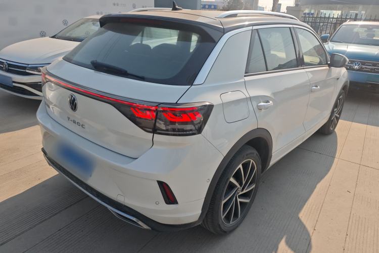 Used Volkswagen T-ROC 2023 300TSI DSG Two-Wheel Drive Starlight Edition
