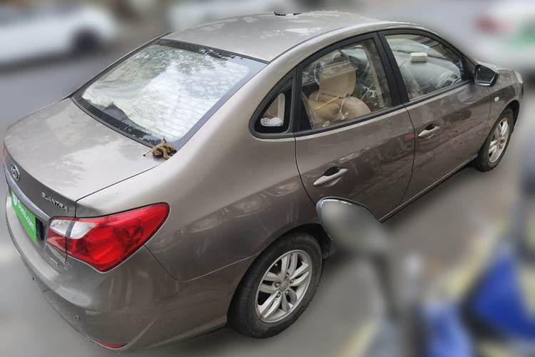 Used Hyundai Celesta 2011 1.6L Manual Comfort Edition Rear Right 45 Deg