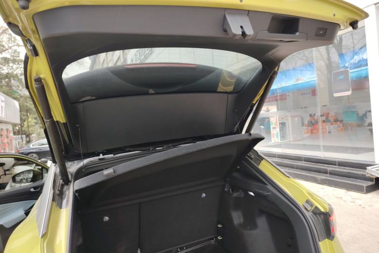 Used Volkswagen ID.4 X 2021 Pro Smart Long-Range Edition Trunk