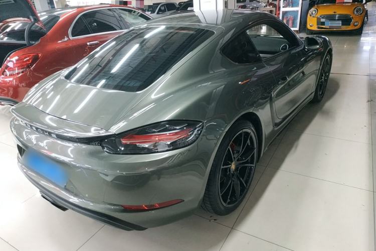 Used Porsche 718 2020 Cayman 2.0T Rear Right 45 Deg