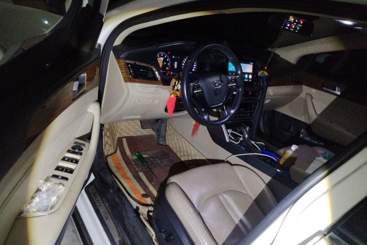 Used Hyundai Sonata 2015 2.4L LUX Ultimate Trim
