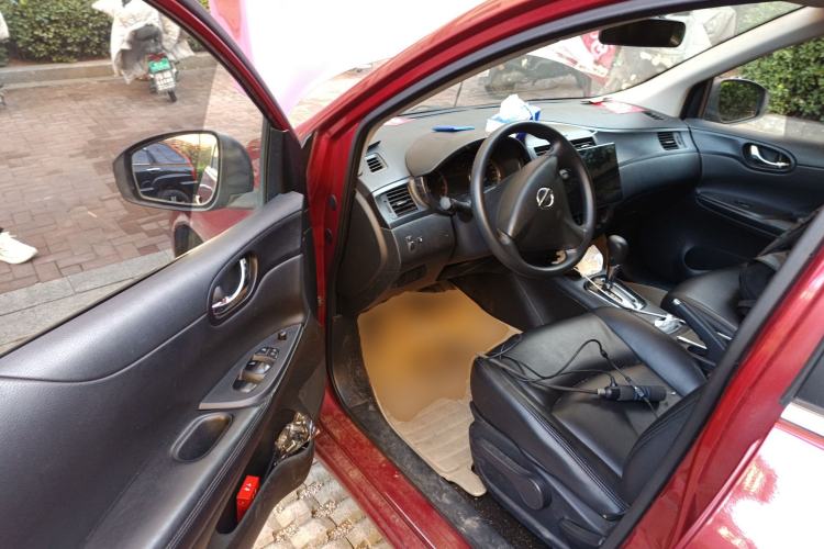 Used Nissan Tiida 2014 1.6L CVT Comfort Model
