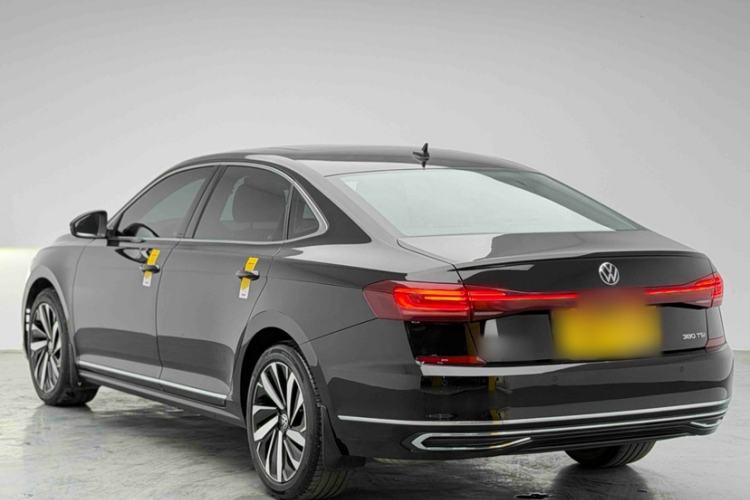 Used Volkswagen Passat 2024 380TSI Elite Edition
