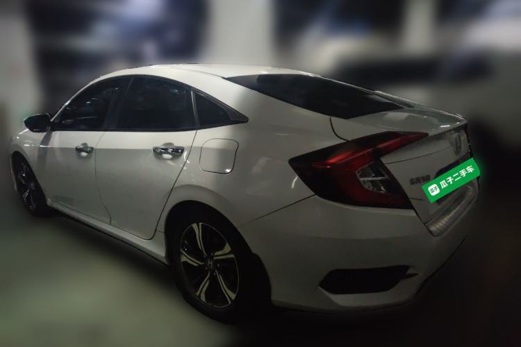 Used Honda Civic 2016 220TURBO CVT Prestige Edition
