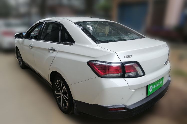 Used Venucia D60 2019 1.6L XL CVT SmartConnect Elite Edition (ISS)