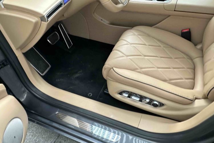 Used Hima Stelato S9 2024 All-Electric Ultra Four-Wheel-Drive Flagship Edition
