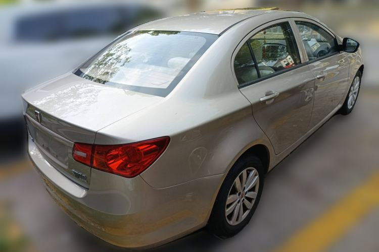 Used Roewe 350 2015 1.5L Automatic Luxury Sunroof Edition Rear Right 45 Deg