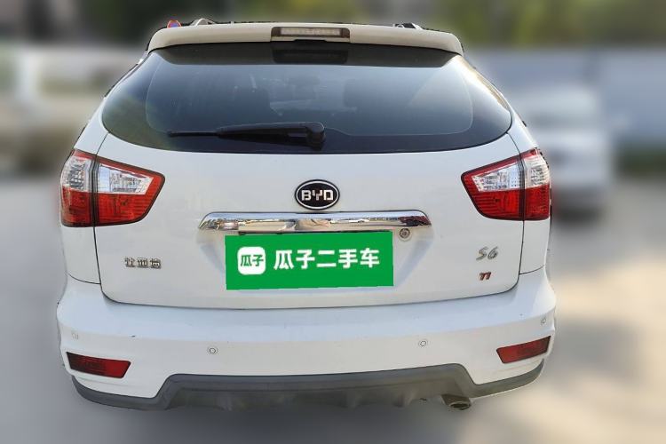 Used BYD S6 2014 1.5TI Manual Luxury 5-Seater Rear
