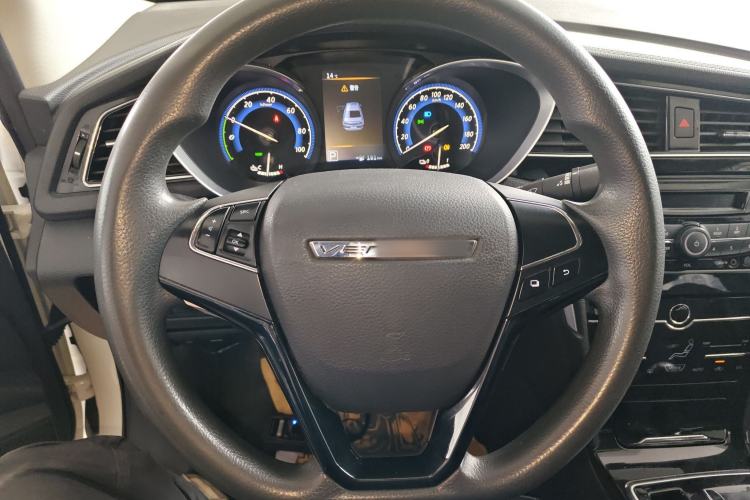 Used Venucia D60EV 2020 Standard Range Smart Drive Edition Steering Wheel