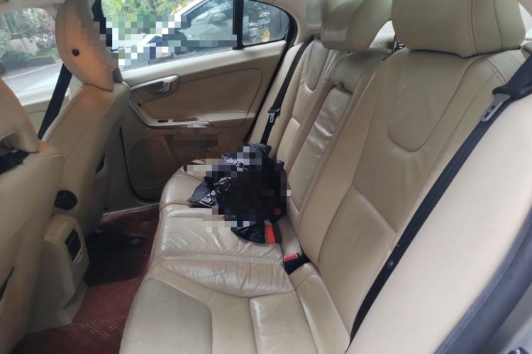 Used Volvo S60 2011 2.0T Comfort Edition Left Rear Seat