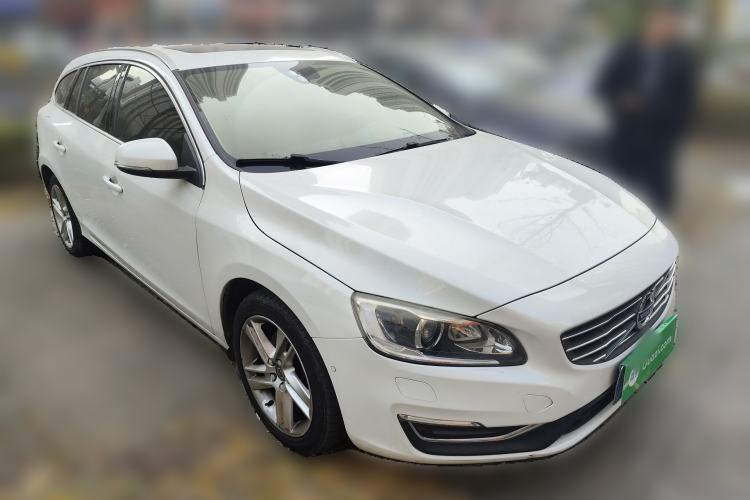 Used Volvo V60 2017 T5 Zhiya Edition China V Standard