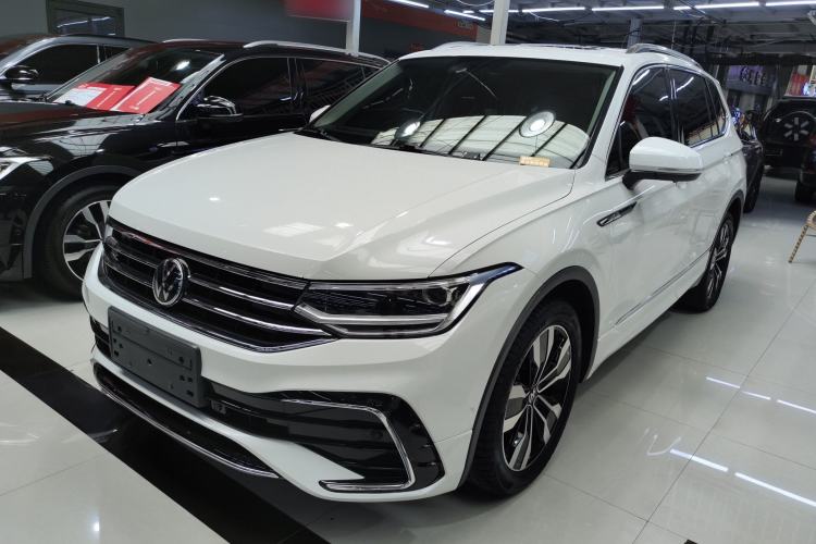 Used Volkswagen Tiguan L 2022 380TSI Automatic All-Wheel Drive R-Line Enhanced Comfort 7-Seater