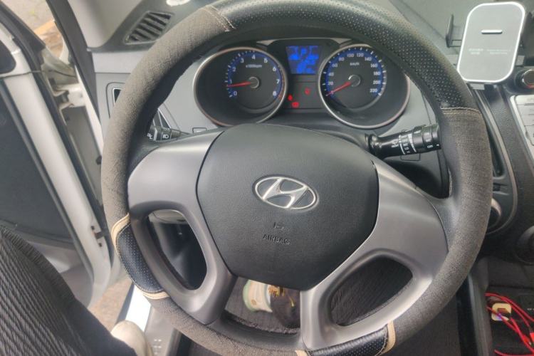 Used Hyundai ix35 2015 2.0L Automatic 2WD Comfort Edition China IV Standard