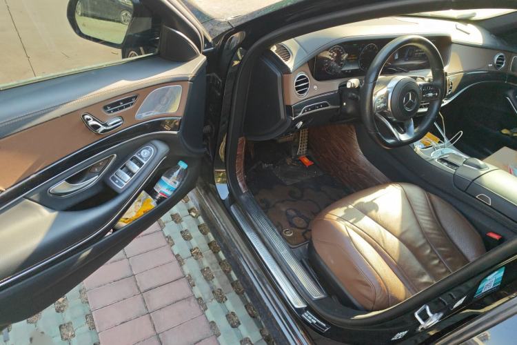 Used Mercedes-Benz S-Class 2020 S 450 L 4MATIC Exclusive Edition Interior 3