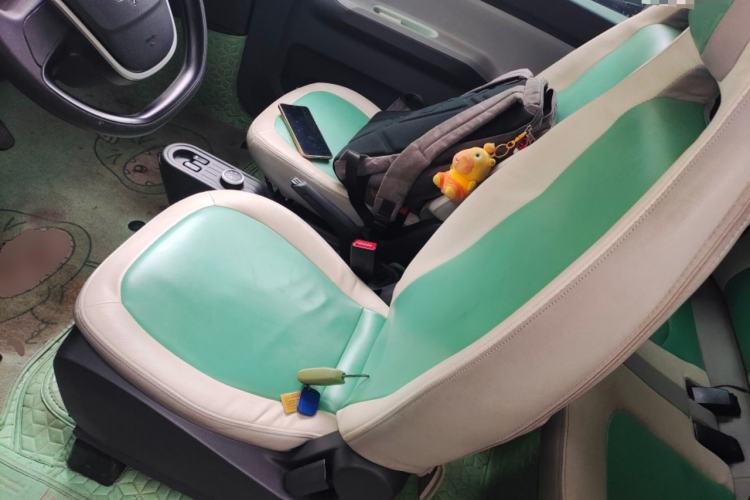 Used Wuling Hongguang MINIEV 2021 Macaron Premium Model – Lithium Iron Phosphate Left Front Seat