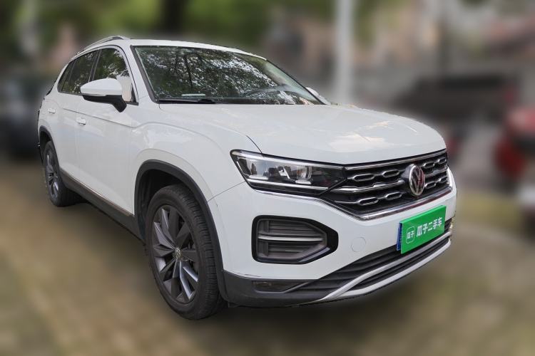 Used Volkswagen Tayron 2019 330TSI Two-Wheel-Drive Luxury Version China V Emission Standard Front Right 45 Deg