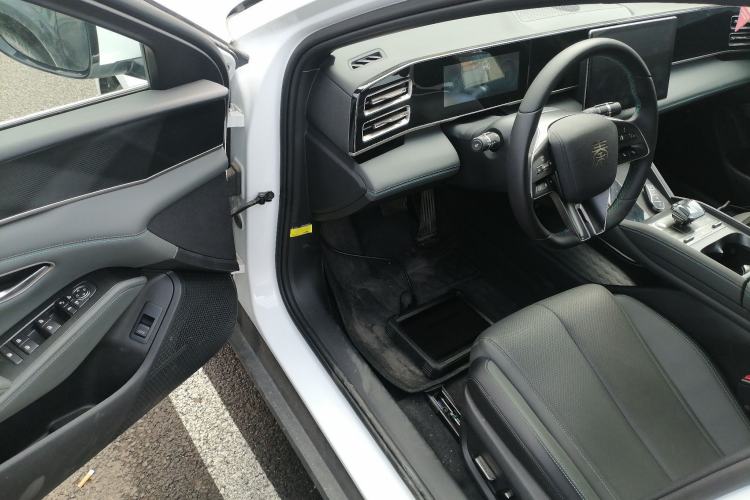 Used BYD Qin L 2024 DM-i 80KM Beyond Model