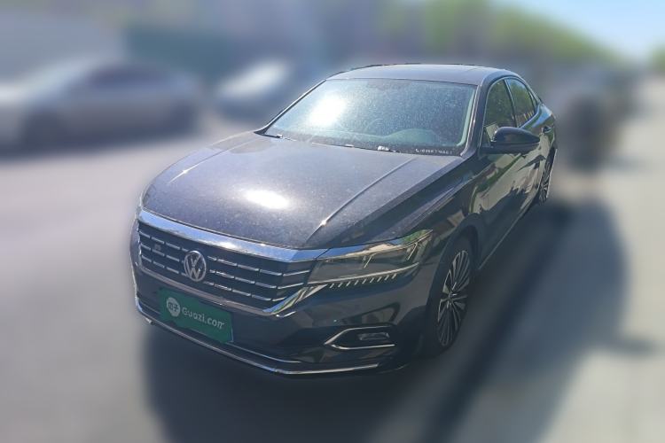Used Volkswagen Passat 2019 330TSI Luxury Edition China VI Standard