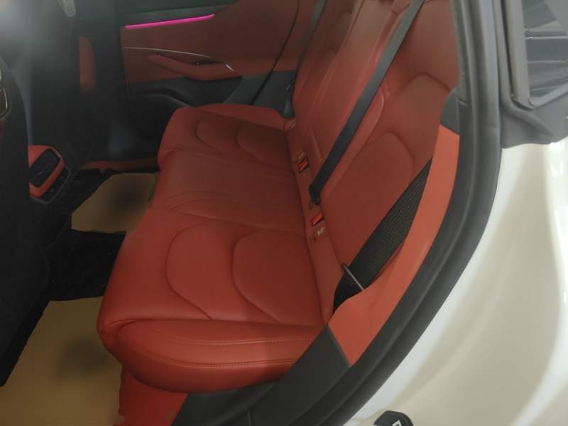 Used Xiaomi Auto SU7 2024 Rear-Drive Ultra-Long Range Advanced Pro-Level Intelligent Driving Version — 16