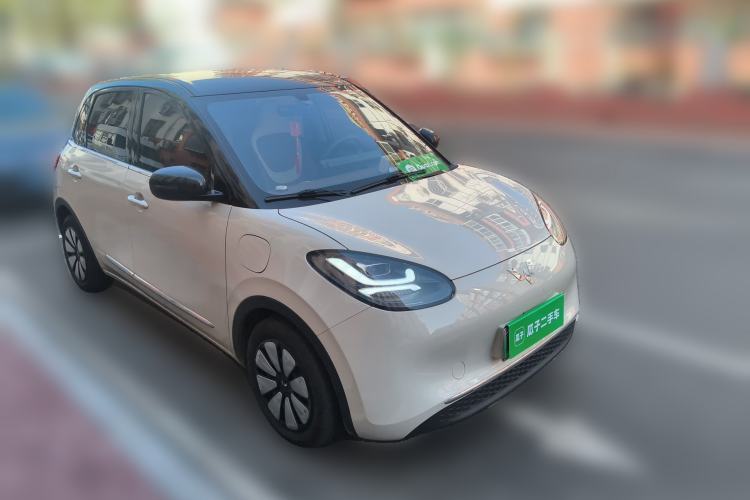 Used Wuling Bingo 2024 333 km Enjoyment Version Front Right 45 Deg
