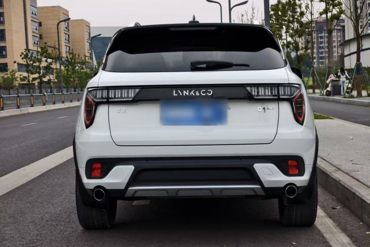 Used Lynk & Co 01 2017 2.0T Four-Wheel Drive Pro Edition Exterior 2