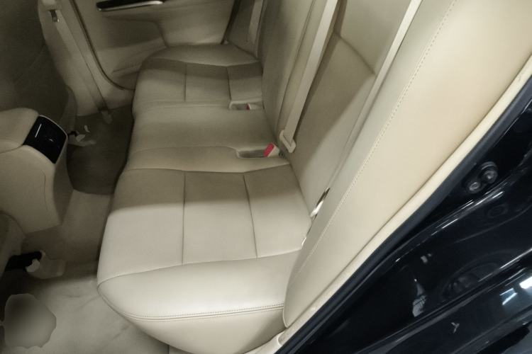 Used Toyota Camry 2016 2.0E 10th Anniversary Elite Edition