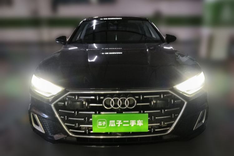 Used Audi A7L 2024 45TFSI S-line Dream-Building Edition Flow Crystal Package
