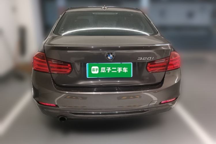 Used BMW 3 Series 2013 320i Sport Design Package
