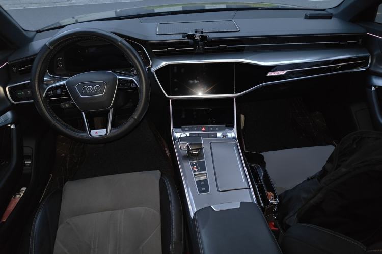 Used Audi A6L New Energy 2020 55 TFSI e quattro Center Console