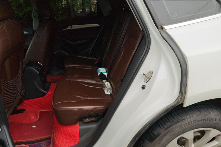 Used Audi Q5 2015 40 TFSI Technology Edition Left Rear Seat