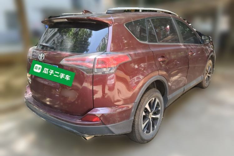 Used Toyota RAV4 2016 2.0L CVT Two-Wheel Drive Urban Edition China V Standard
