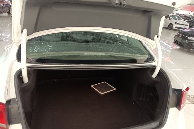 Used Volkswagen Lamando 2018 280TSI DSG Comfort Edition
