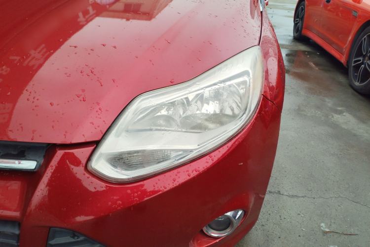 Used Ford Focus 2012 Hatchback 1.6L Automatic Fashion Edition
