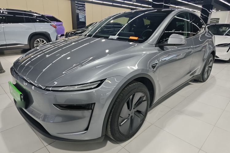 Used Tesla Model Y 2025 Rear-Wheel-Drive Version
