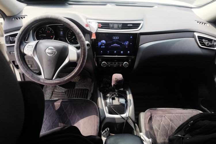 Used Nissan X-Trail 2014 2.0L CVT Comfort Edition 2WD
