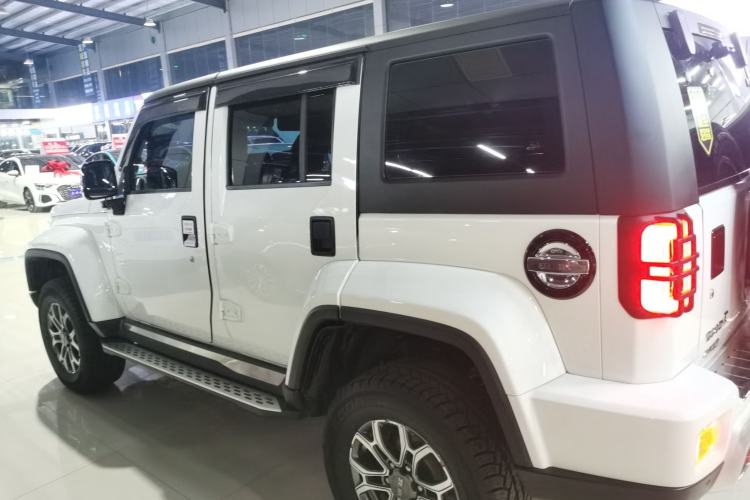 Used BAIC Off-Road BJ40 2023 2.0T Automatic Four-Wheel Drive Urban Hunter Edition Chivalrous Type