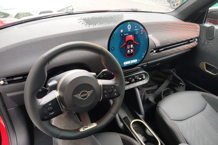 Used MINI Electric COOPER 2024 452km COOPER SE Racing Driver
