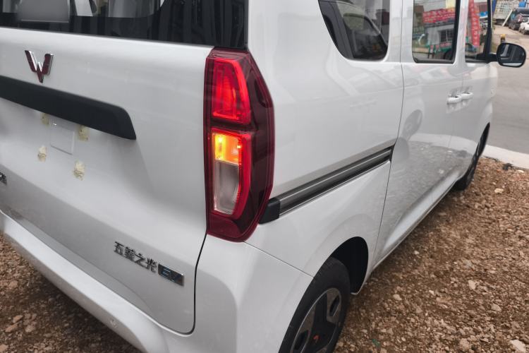 Used Wuling Zhiguang New Energy 2025 Comfort Model Right Rear Taillight