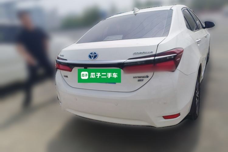 Used Toyota Corolla 2016 Dual-Engine 1.8L E-CVT Elite Edition