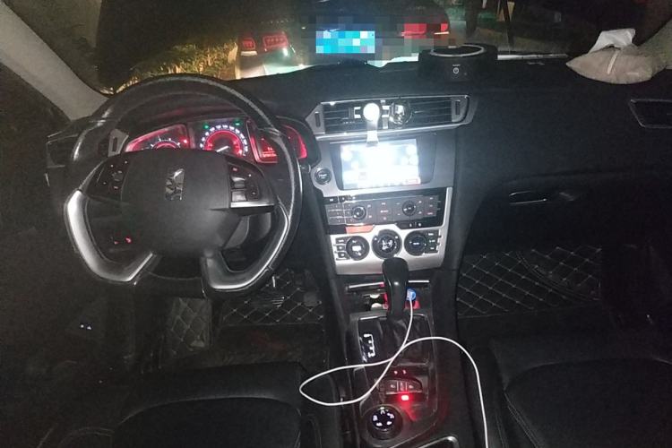 Used DS 6 2016 1.6T Luxury Edition THP160
