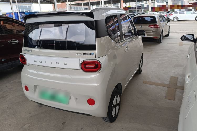Used Wuling Hongguang MINIEV 2024 3rd Generation 215km Advanced Version
