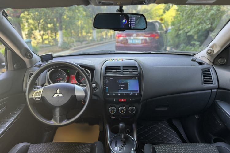 Used Mitsubishi ASX 2015 2.0L CVT Two-Wheel Drive Elite Edition