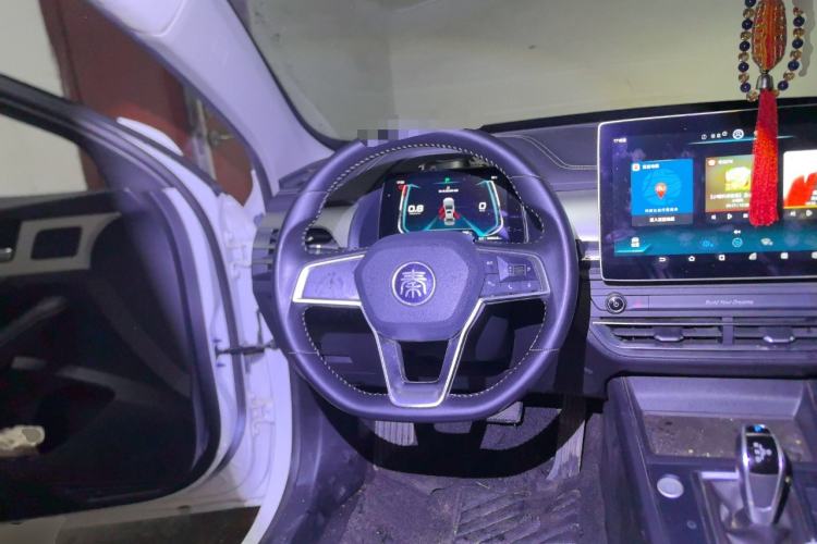 Used BYD Qin Pro 2019 Super Edition 1.5TI Automatic Smart Connect FENGSHANG Model China V Standard
