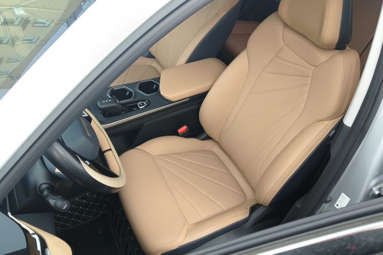 Used Geely Auto FX11 2023 1.5TD DCT Prestige Edition