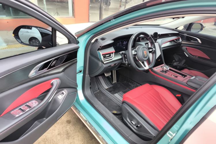 Used Hongqi H6 2024 2.0T ZhiMei Edition
