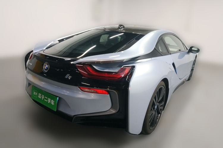 Used BMW i8 2014 Standard Model
