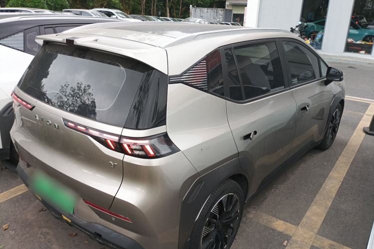 Used AION Y 2022 70 Intelligent Edition Lithium Iron Phosphate